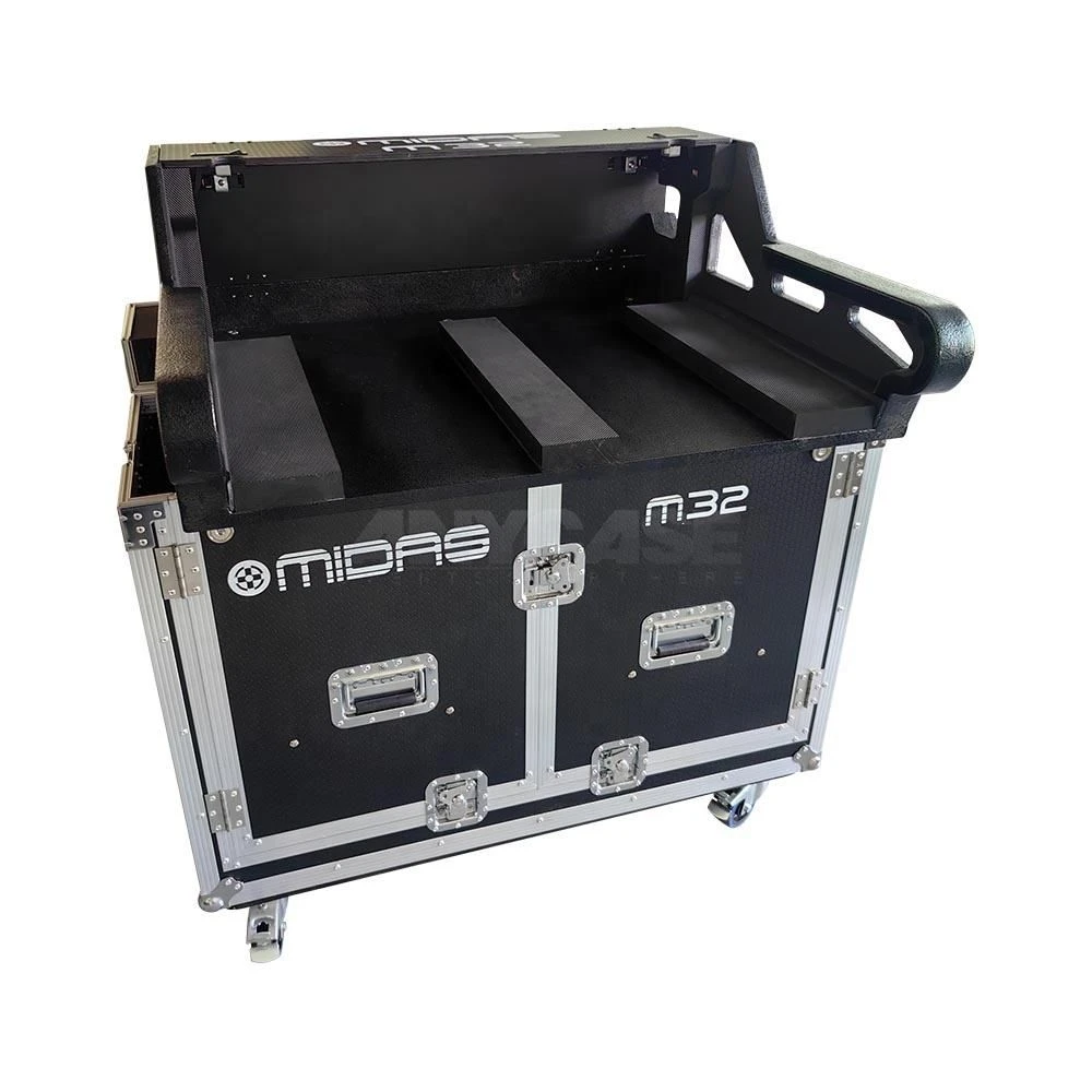 Mixer Case with Hydraulic Rod