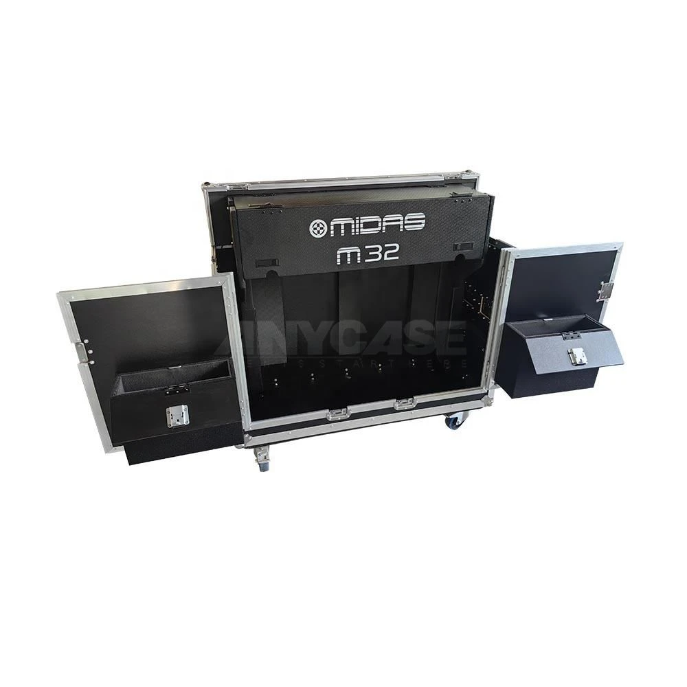 Mixer Case with Hydraulic Rod
