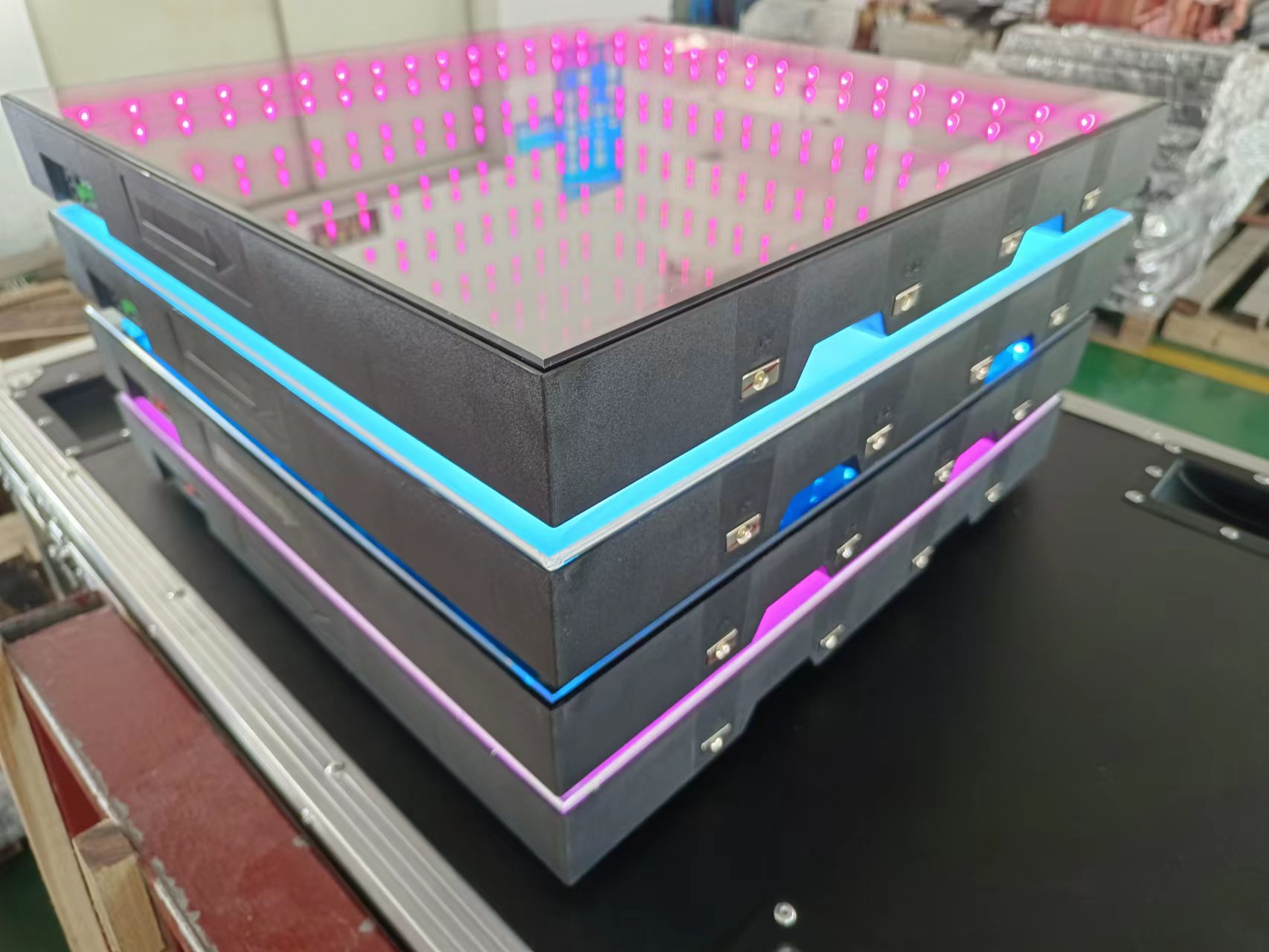 How to solve Power Challenges for LED Dance Floor Installation